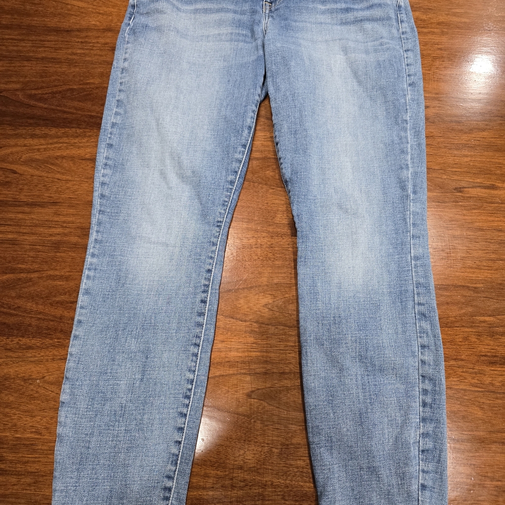 Lucky Brand Low Rise Skinny Jeans Light Wash Blue Denim Button Zip Pockets 10/30